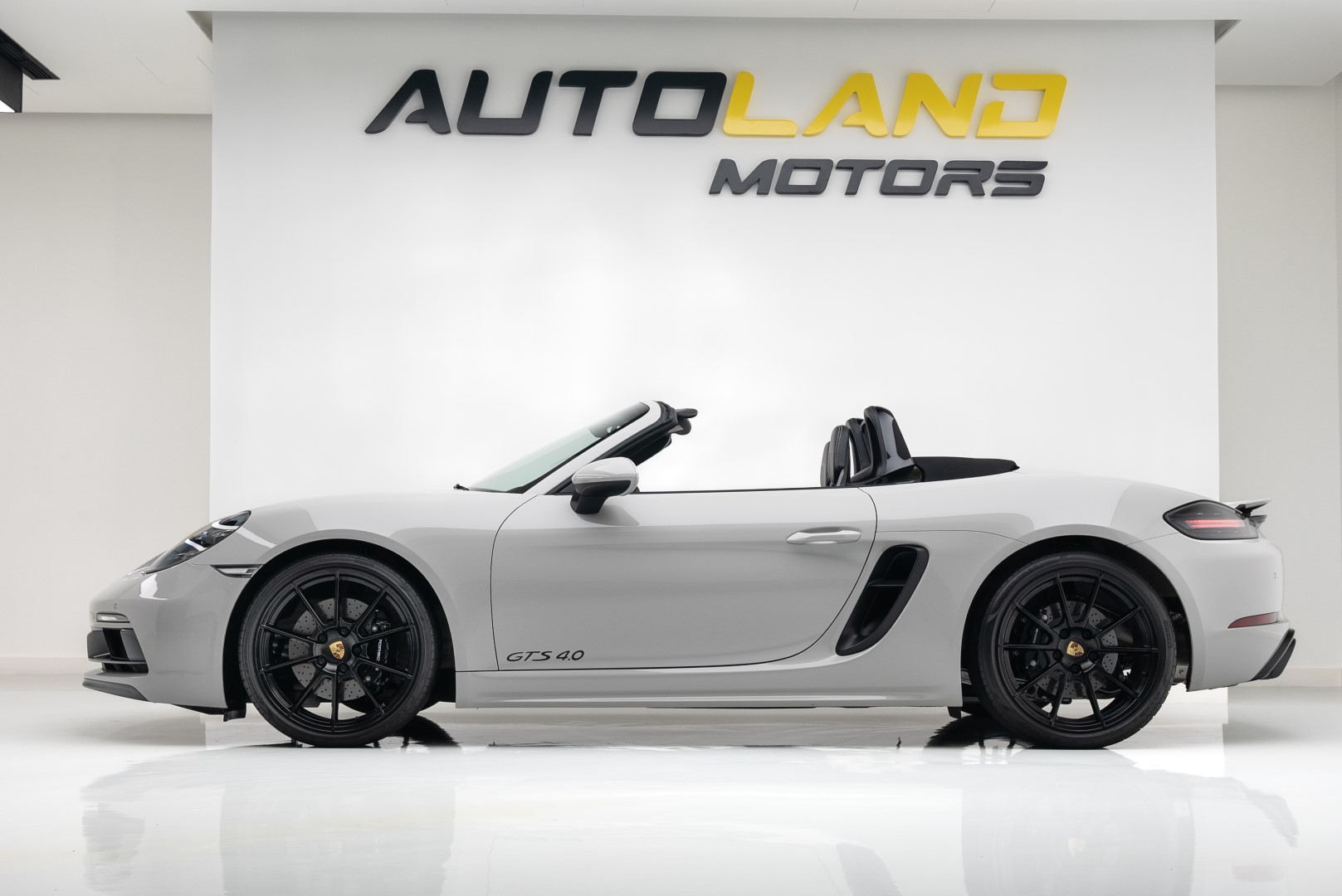 2023 PORSCHE 718 BOXSTER GTS 4.0. FULL BUCKET SEATS. INTERIOR PACKAGE GTS